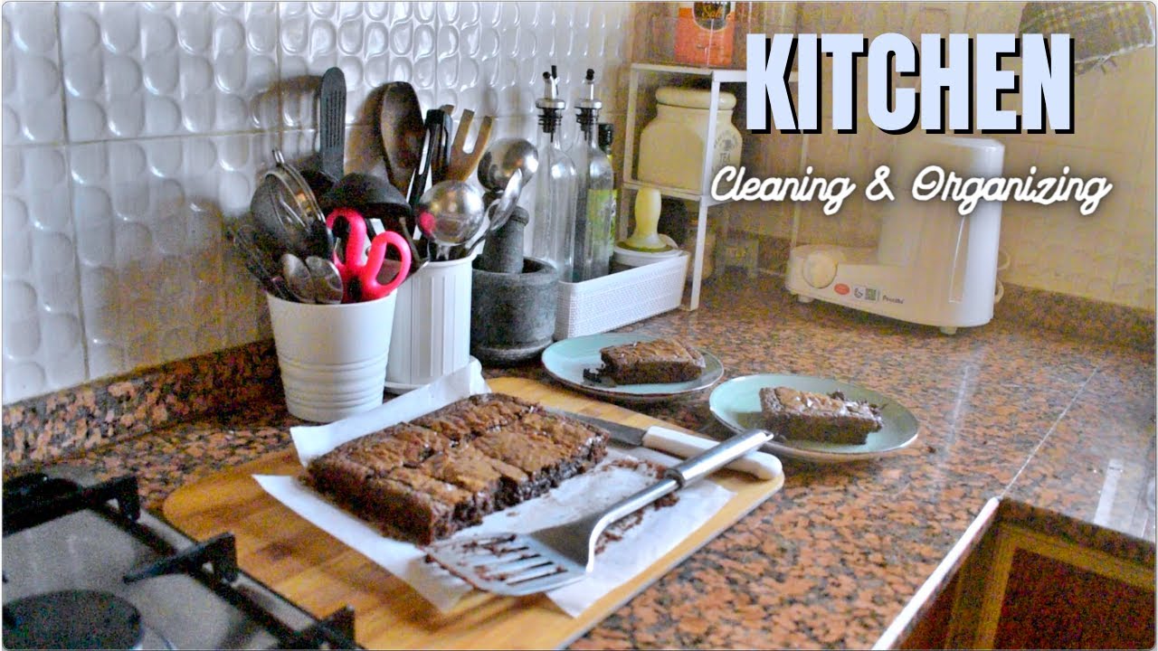 My Kitchen Cleaning & Organizing  |  Motivation Vlog