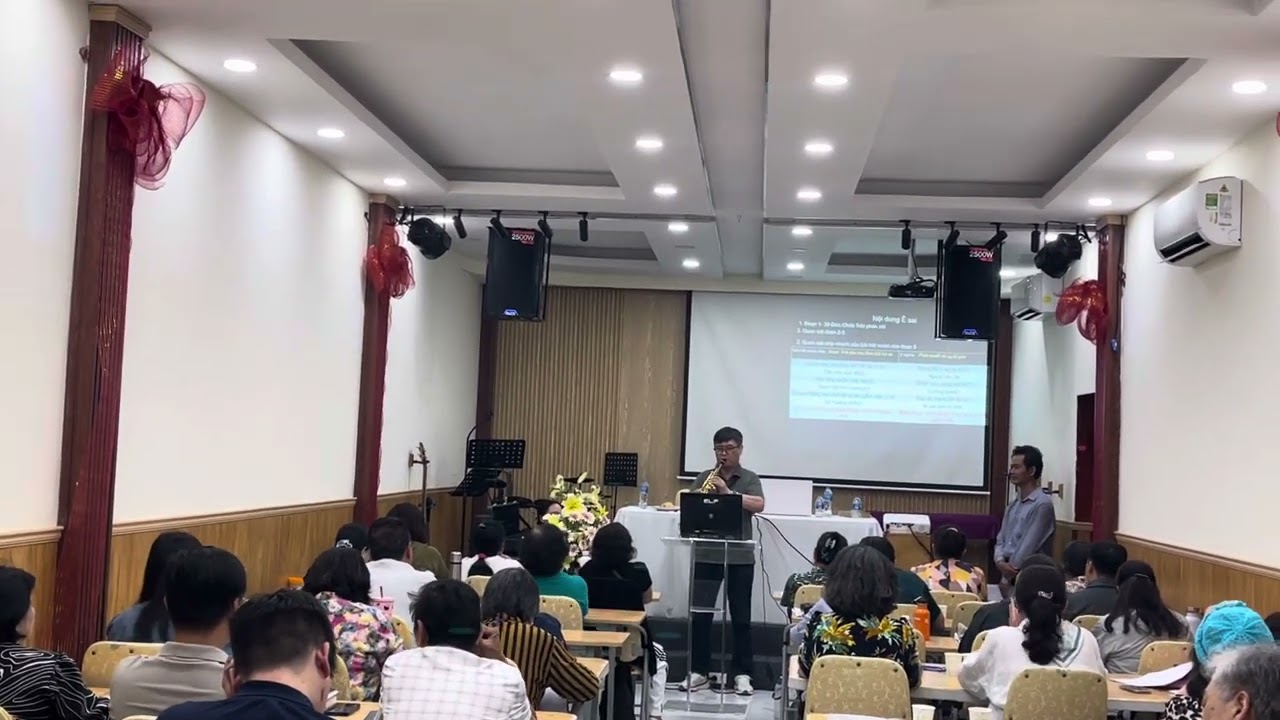 CHÚA BIẾT SỰ YẾU ĐUỐI CỦA TÔI - TÔN VINH CHÚA- KÈN   !