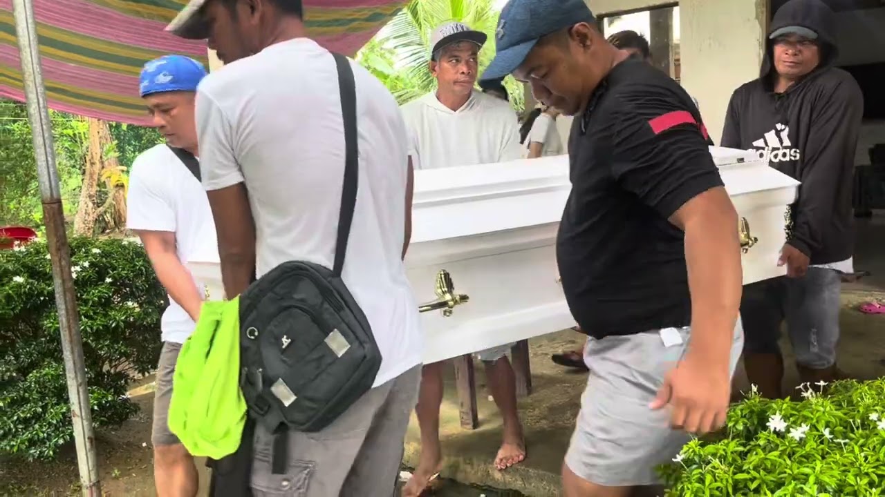 ILABAS NA NAMIN SI YACHEL AT NAGLAKAD NA LANG KAMI KASI PO MAPUTIK  YONG DAANAN