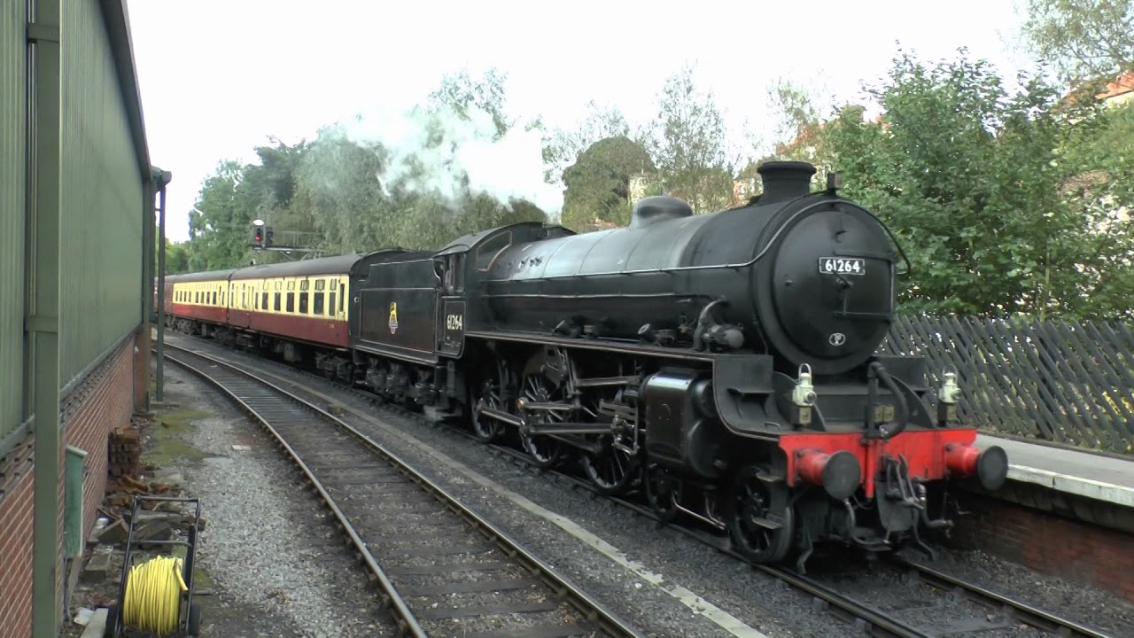 A quick visit to the North Yorkshire Moors Railway     Pickering station     September 2017