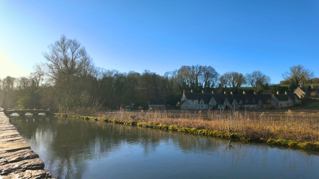 A Perfect Morning Walk in Bibury 🌞 | Cotswolds Hidden Gem | Luxury Travel