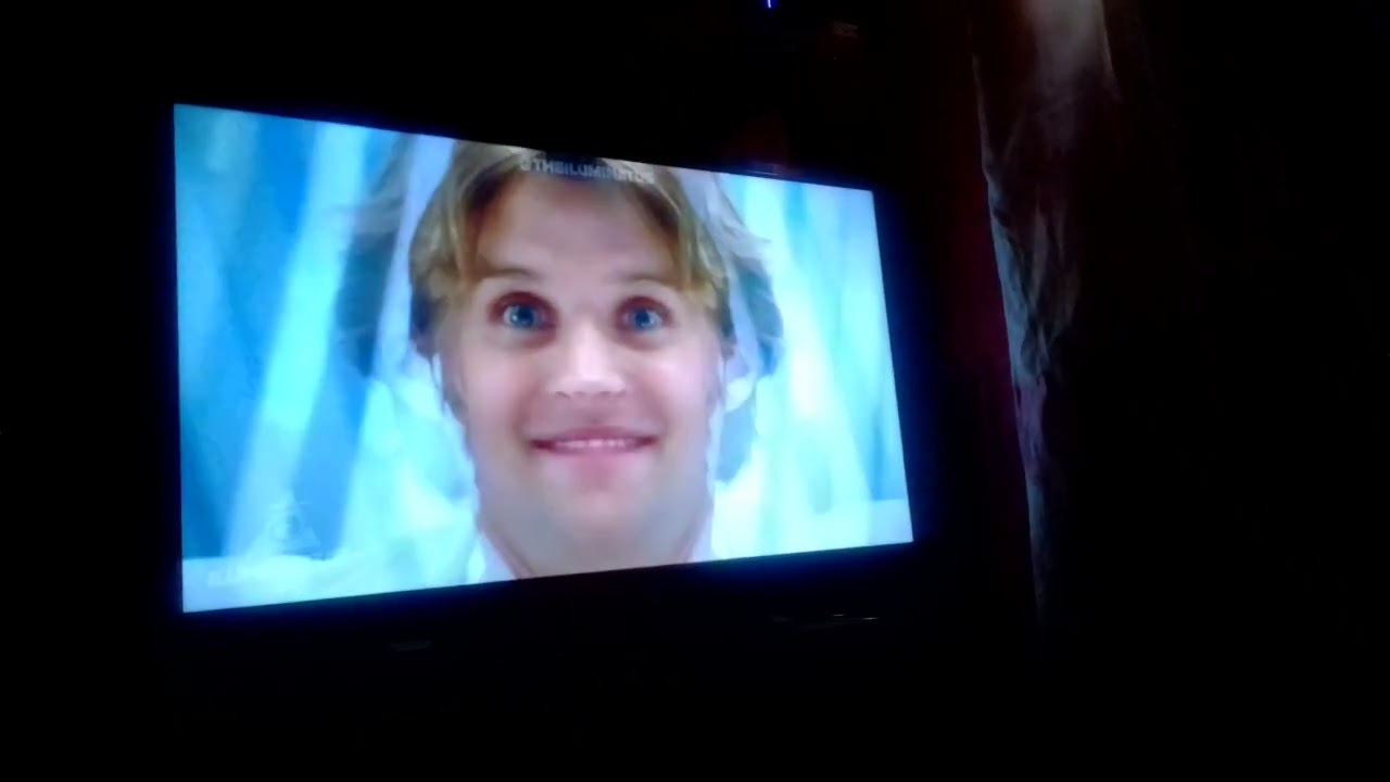 Reaccionando a ytph doctor house y el extraño caso de los monstruos que salen del Clóset 😂🤣