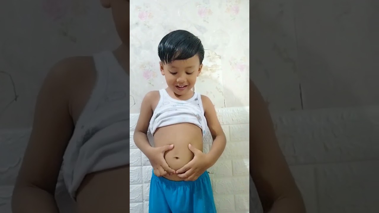 Buncitnya perut kakak Fathan 😂 #shorts Seberapa buncit perutmu?