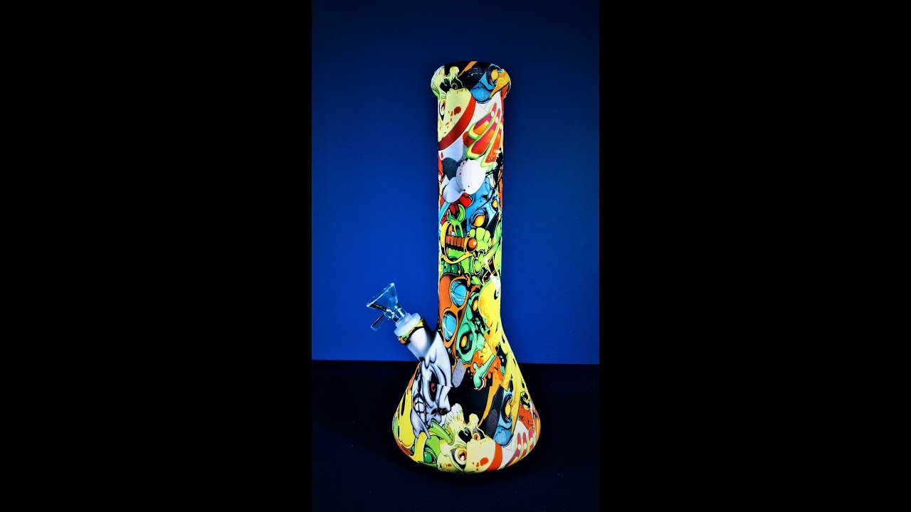 Graffiti silicone bong video
