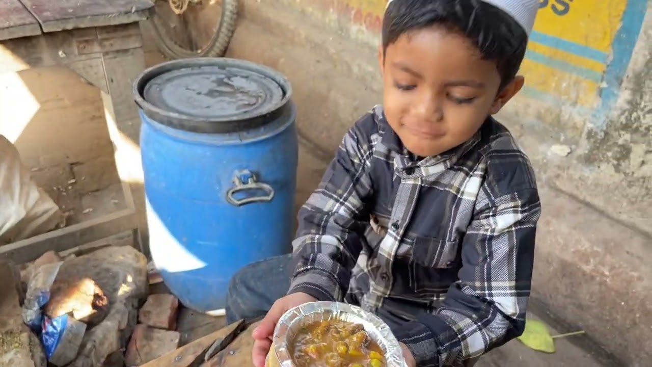 Aaj ham Log ja rhe hai nasta karne😀 आज हम नाश्ता करने जा रहे हैं।😁#famlivlog #lifestylevlog #mrupvl
