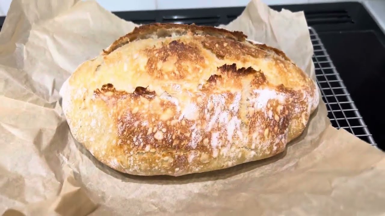 Easy No-Knead Sourdough (no Banneton required)
