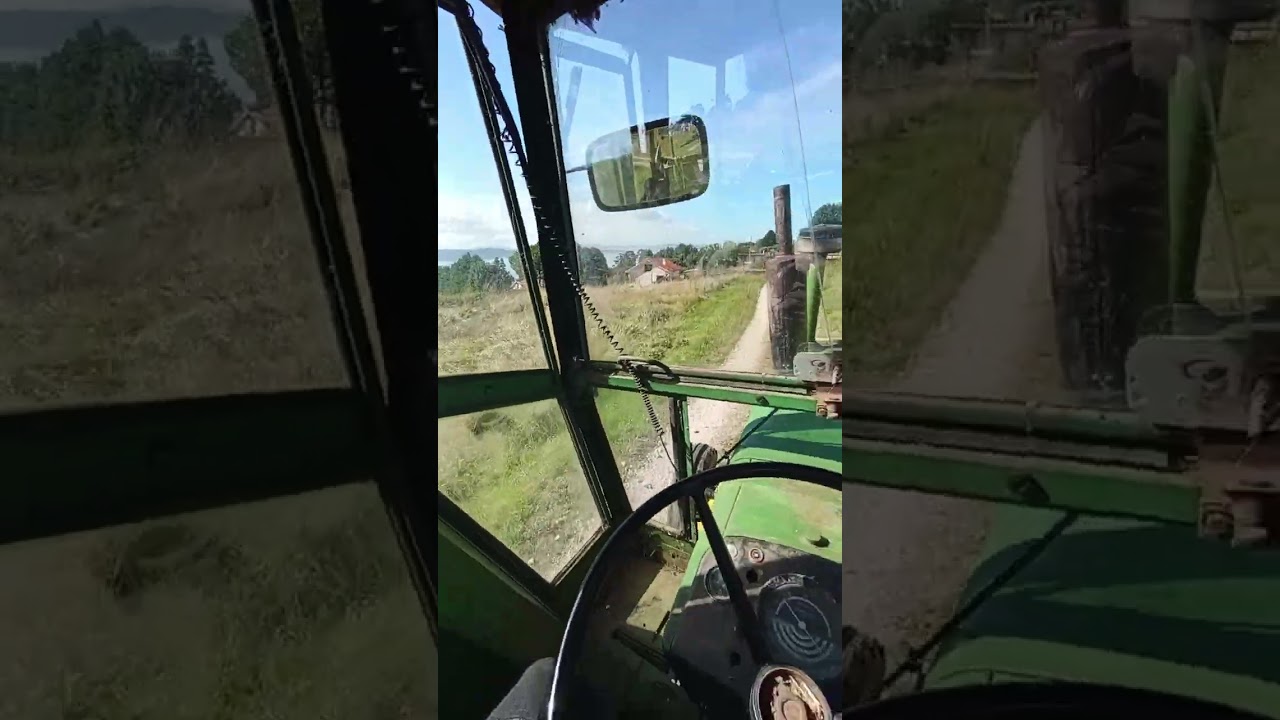🚜