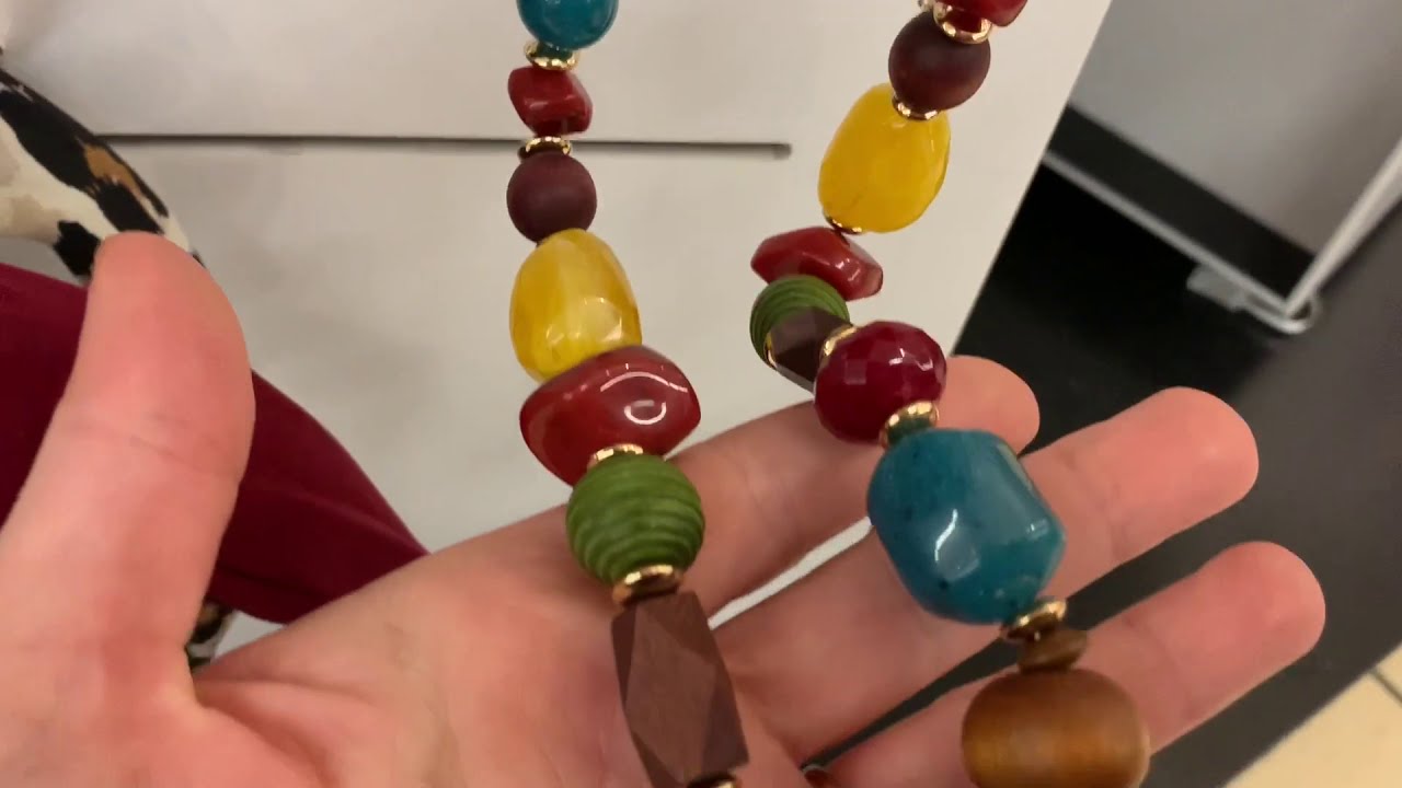 ASMR🌟shopping with me UK supermarket jewellery,(no talking) rummage, tag sounds, tapping, sleepy 🧡