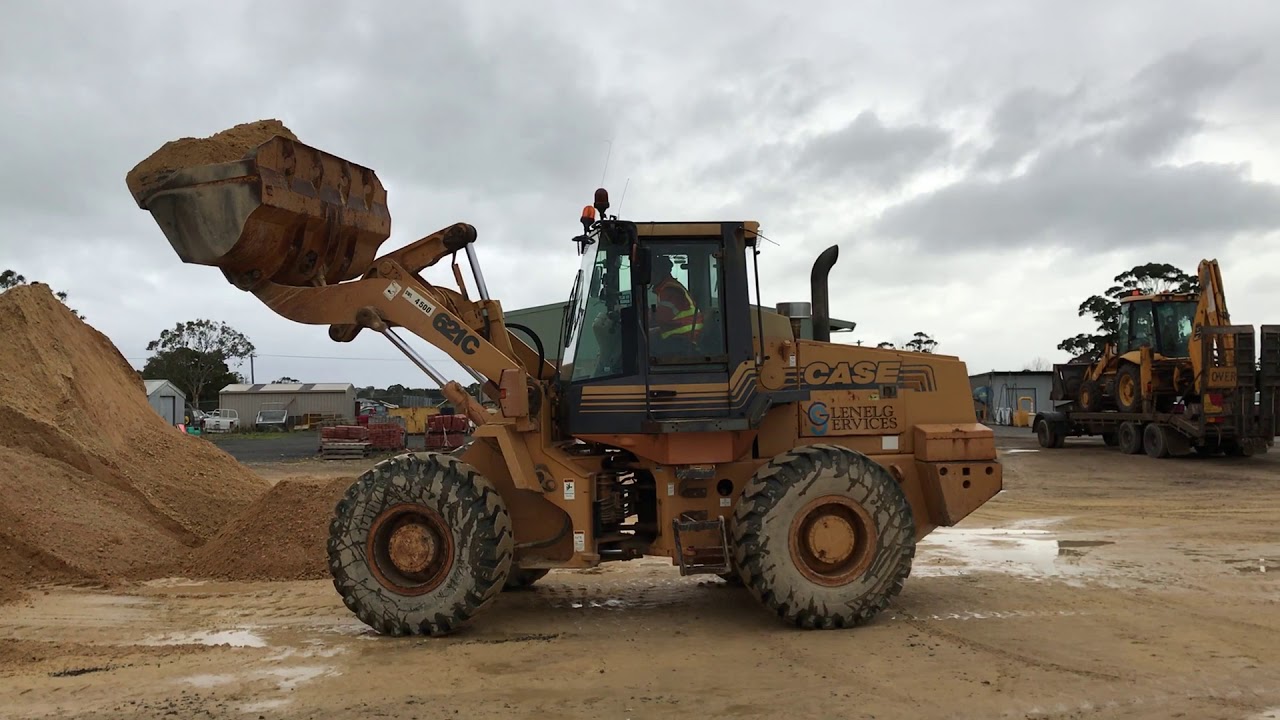 Case 621C
