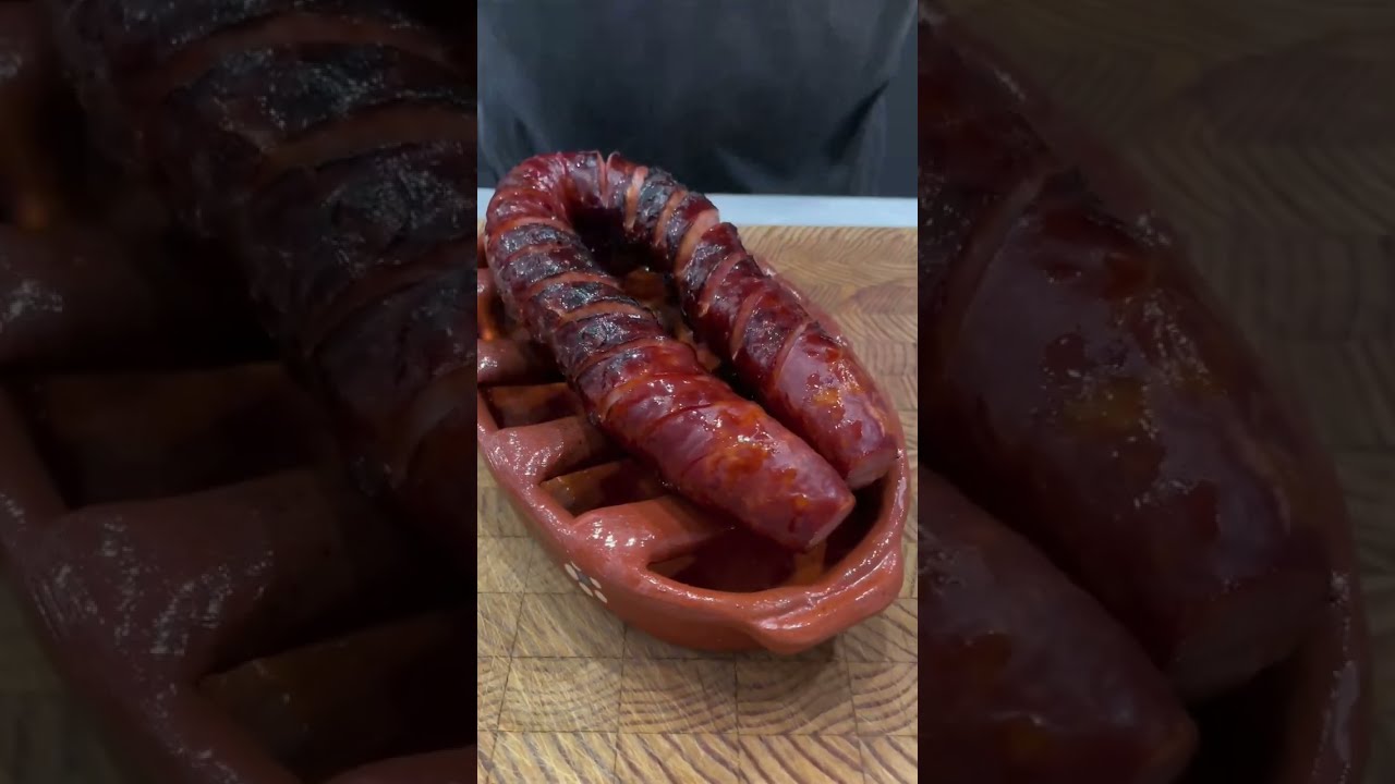 Jak przygotować grillowane portugalskie chouri&ccedil;o.