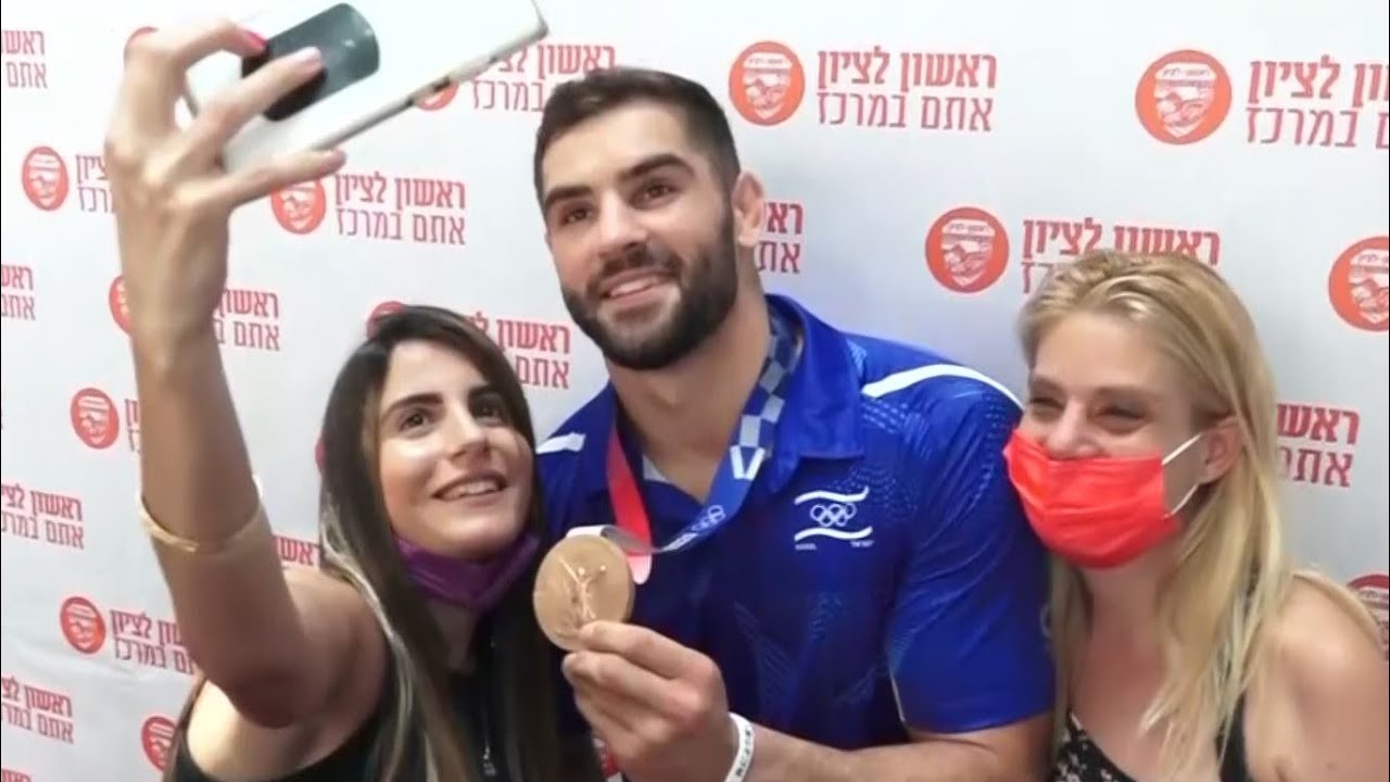 פיטר מלך ישראל | ליווינו את הג'ודוקא פיטר פלצ'יק שחזר מטוקיו עם מדליית ארד אולימפית