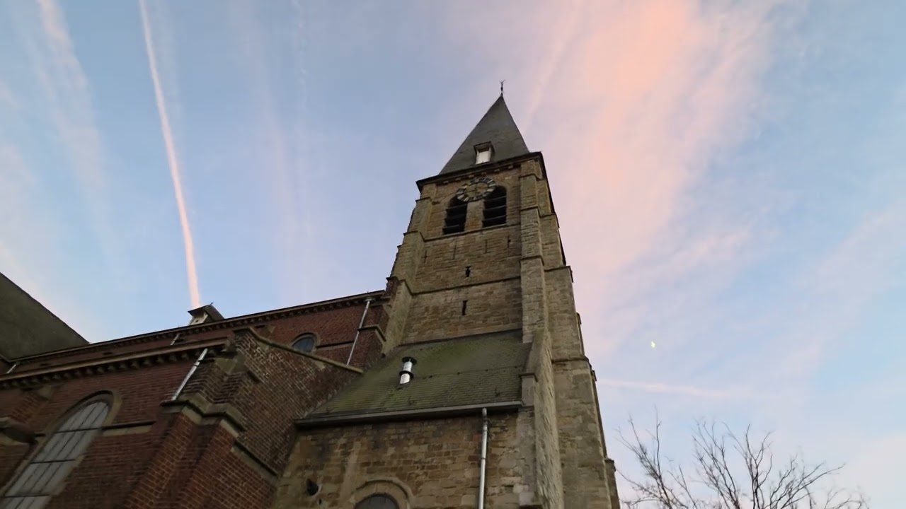 Liedekerke BE kerkklokken Sint Niklaaskerk volgelui