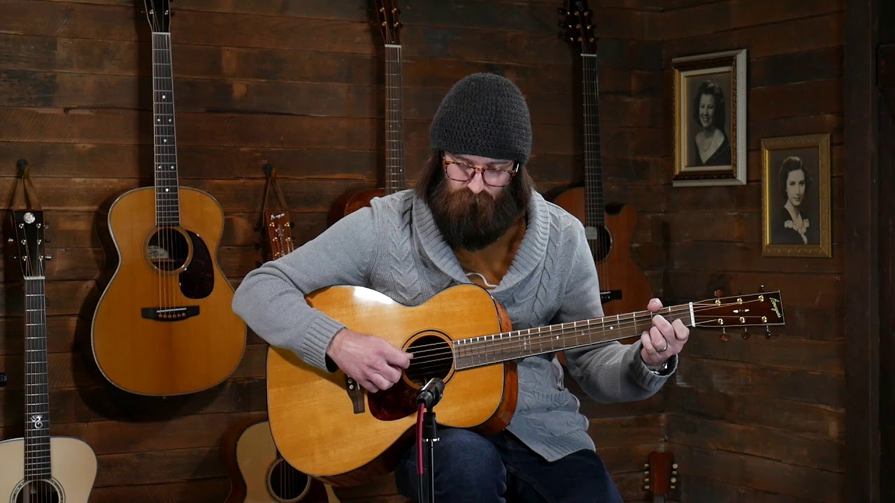 Bourgeois OM Custom - Aged Tone Adirondack & Master Grade Koa #7916