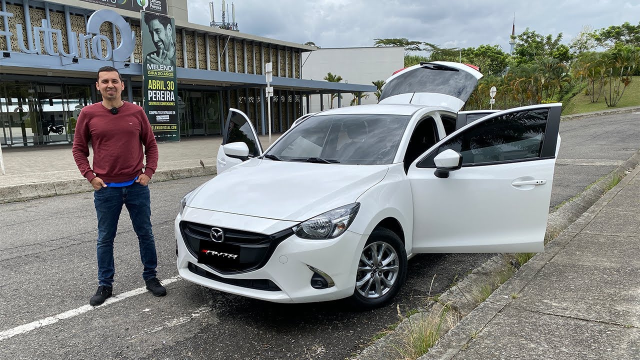 Este Mazda 2 y Mecánico puede durarte toda la vida - AutoLatino