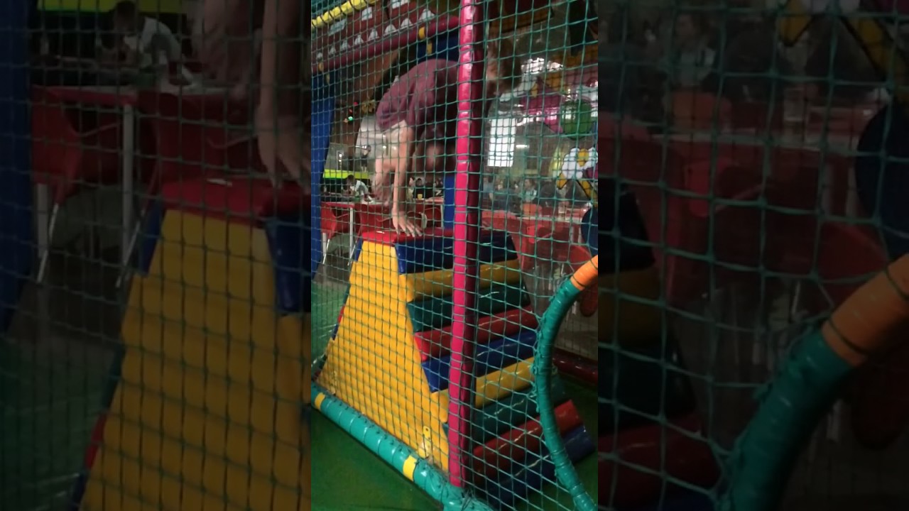 In  circus bruul 😶