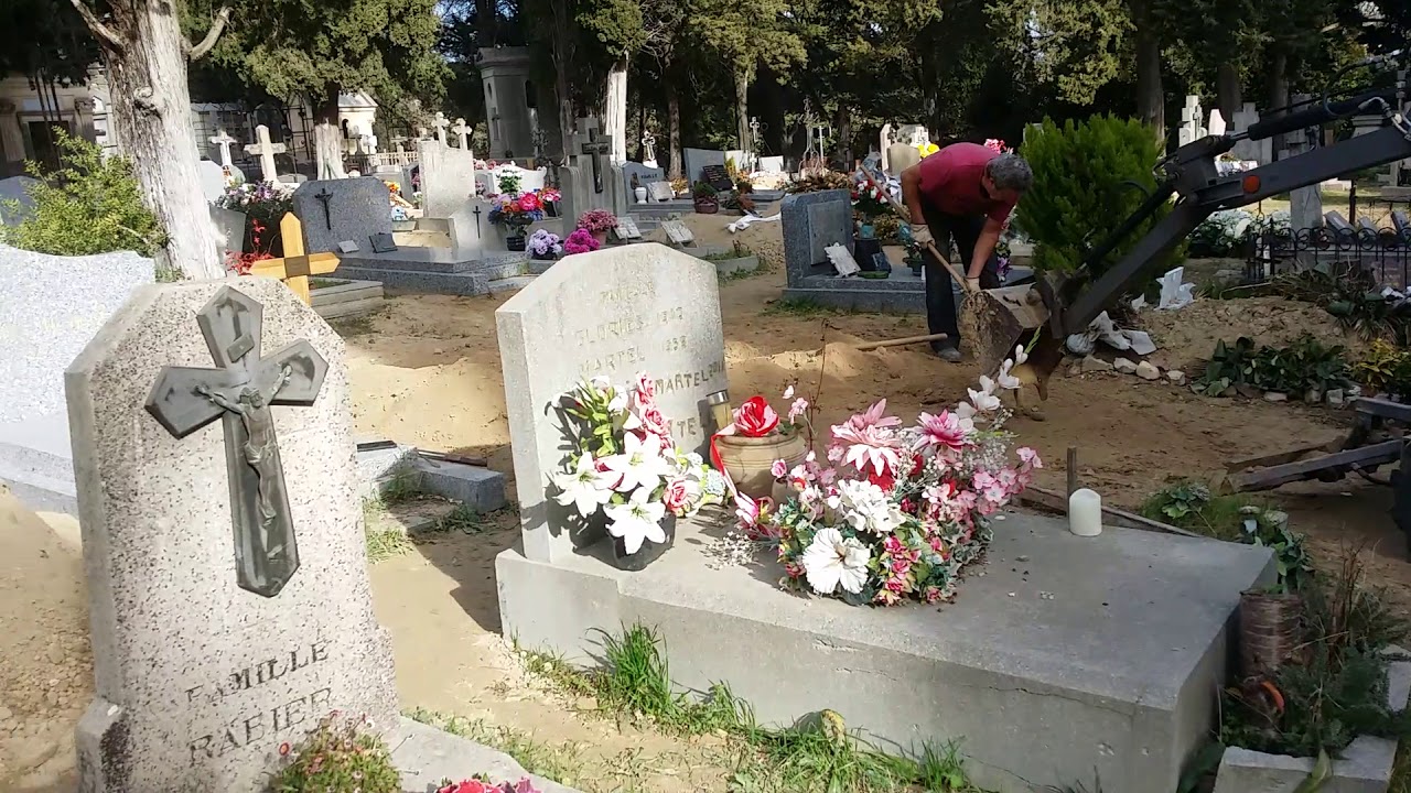 Vidéo du 29 vendredi 29 janvier 2021 cimetière Saint-Lazare vers 12h30