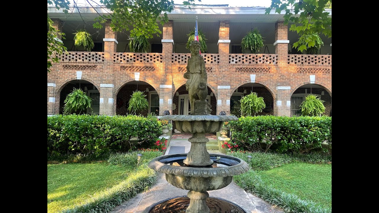 Thomas House Hotel