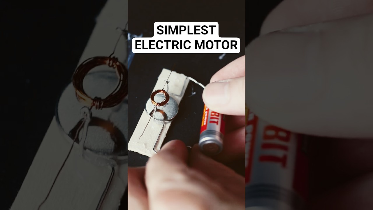 DIY Simplest Electric Motor 🔥 Copper Wire + Magnet + AA Battery