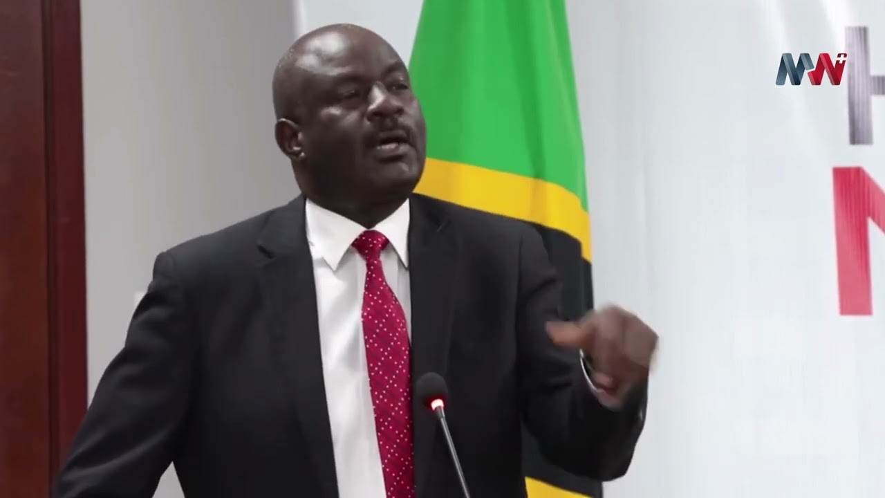 JAJI MKUU AZUA KIZAA ZAA MAELEKEZO TOKA JUU, AWAPA KIBANO MAJAJI, 
