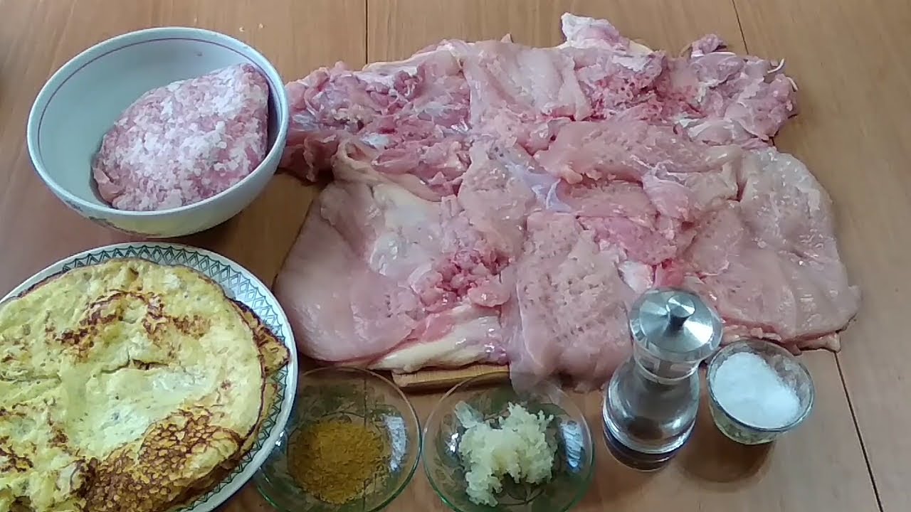 Куриный рулет с омлетом. Как убрать кости из курицы.