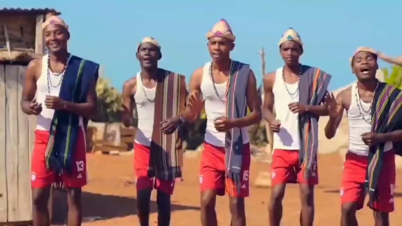 F.F.A(FEON'NY FIFOHAZANA ANDAKORO TOLIARA)_-_JESOSY NO LALANA_NOUVEAUTÉ CLIP EVANGELIQUE GASY 2025