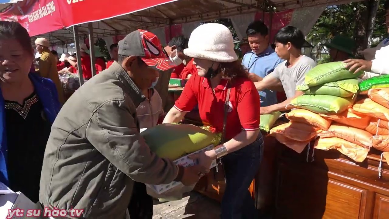 Tết Nhân Ái,  Chương Trình Tết Nhân Ái Phát Một Nghìn Suất Qùa Cho Bà Con Hoàn Cảnh Khó Khăn
