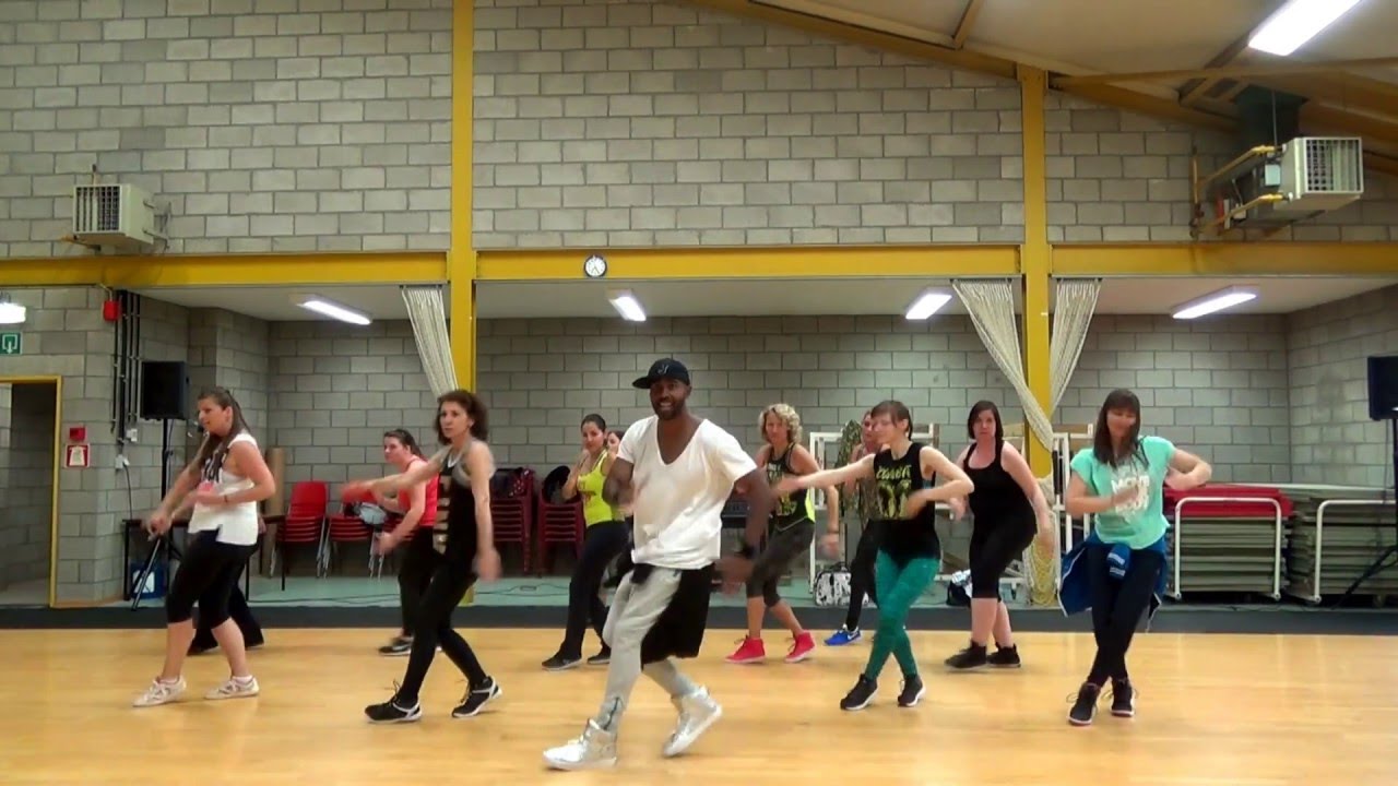 Farruko - Lejos  de Aqui - Zumba choreo