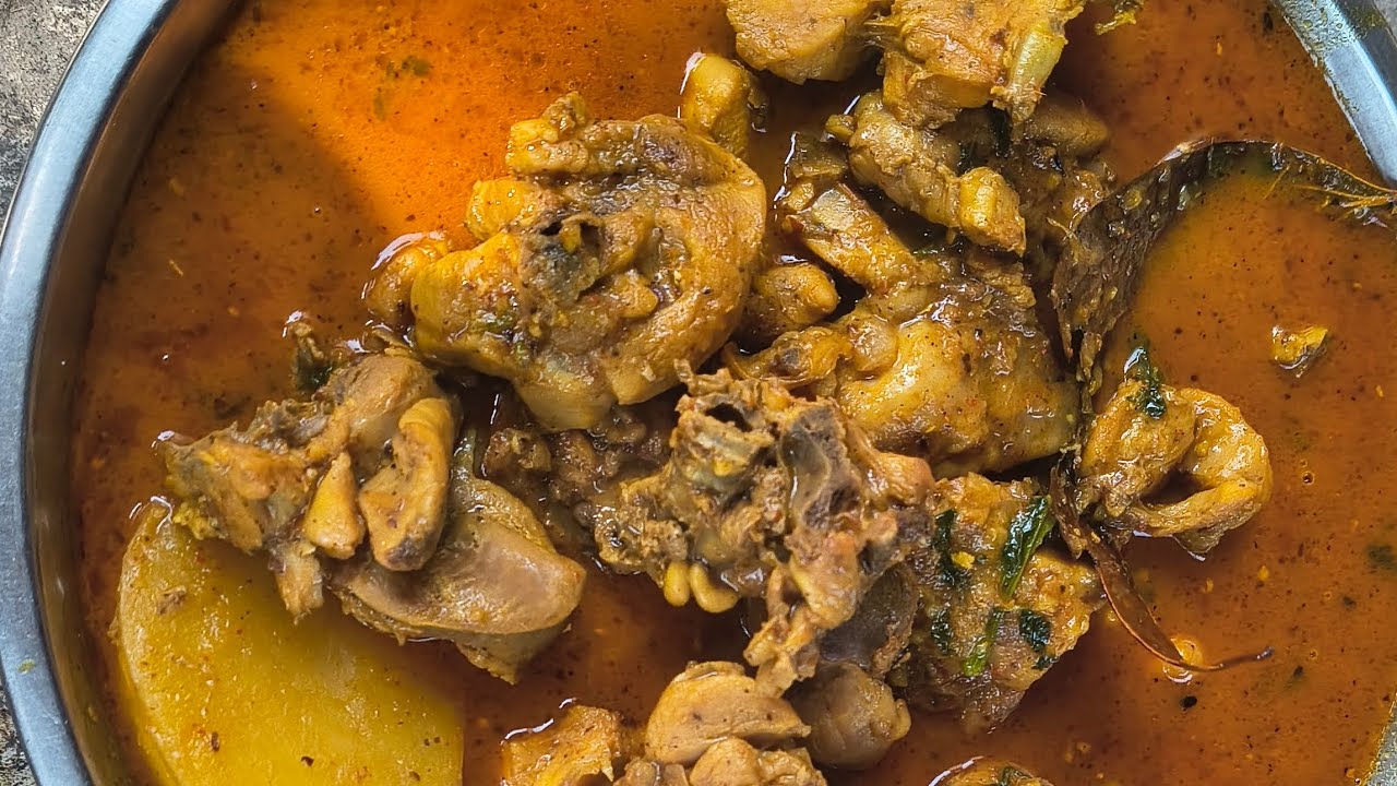 অন্য সাধে অন্য রকম ভাবে চিকেন কসা।।