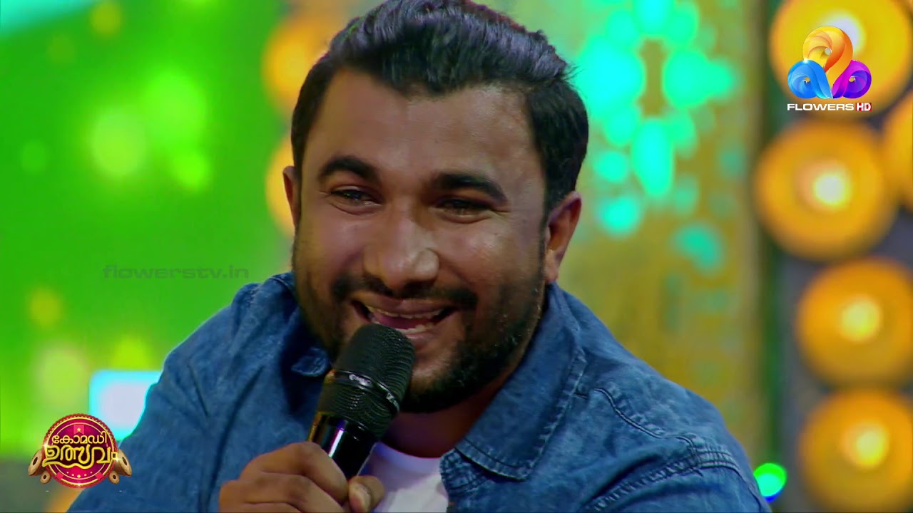 ഗായകൻ ഉദിത് നാരായണന്റെ ശബ്ദവുമായി വേദികളെ ഇളക്കി മറിക്കുന്ന നിസാർ ഉത്സവ വേദിയിൽ...