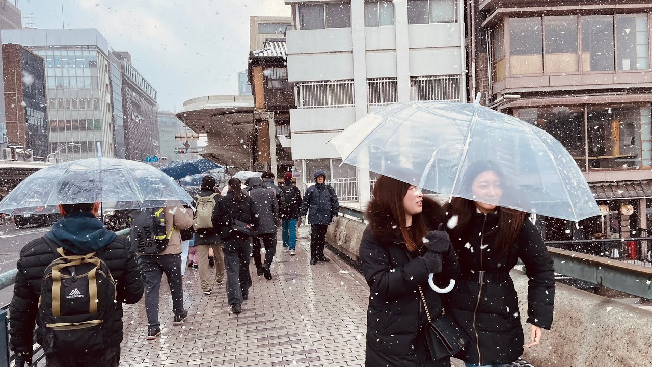 [4K] 雪の安井金比羅宮・四条通| 京都 散歩 | 🖖 Vol.1,583 | Kyoto Japan Walking Tour 🇯🇵 | ASMR | 作業用