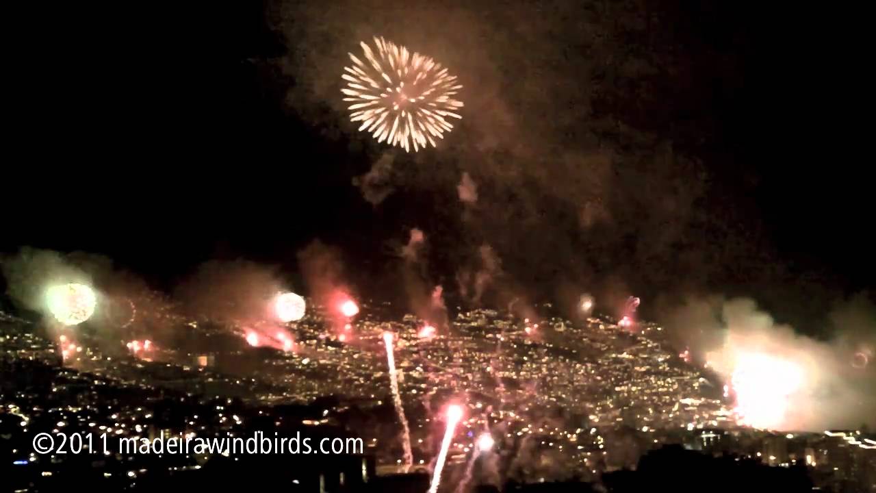 Madeira New Year Fireworks 2011 HD