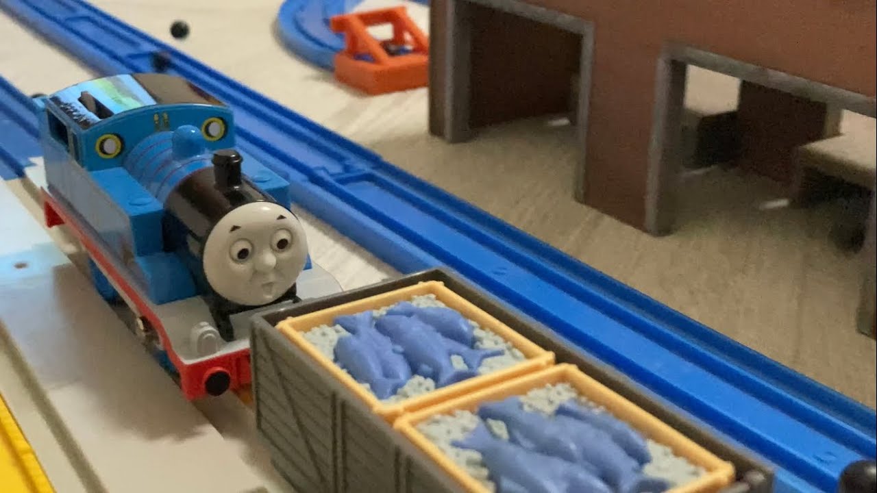 Fish tomy thomas & friends