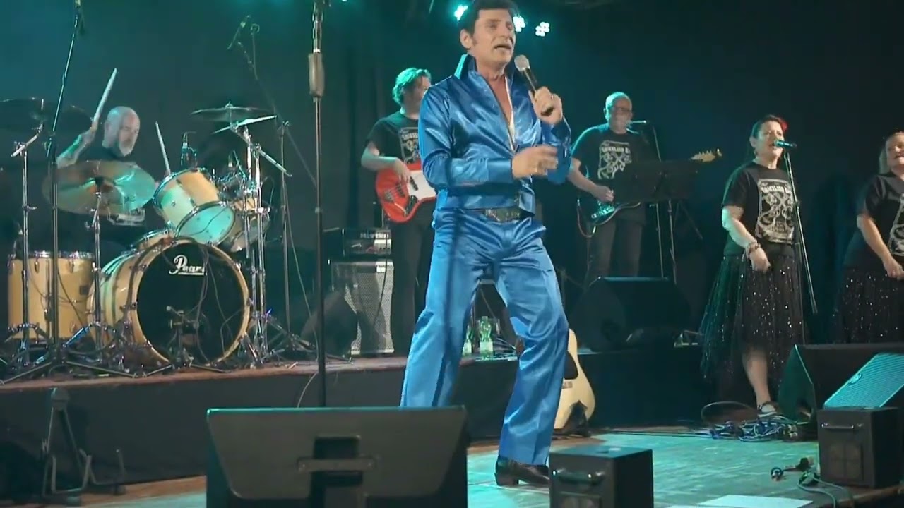 Peter Ryan sings LET IT BE ME