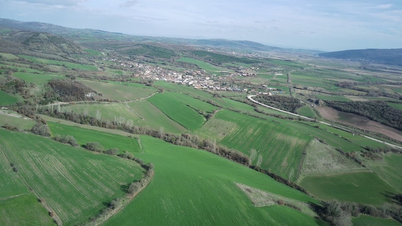 Satıldı...19.300 m2-110 BİN-Satılık yola cepheli tarla-Balıkesir Manyas Dura