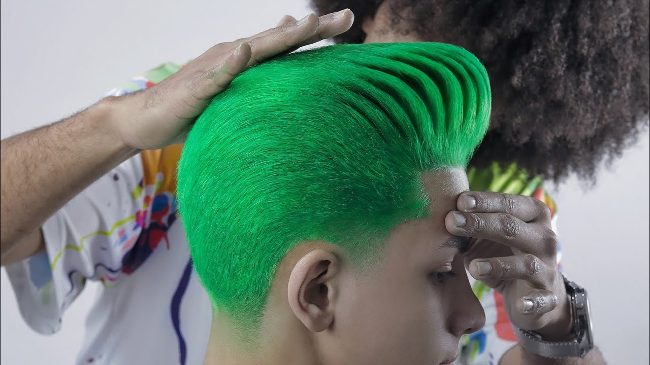 🟢GREEN JOKER🟢 Incr&iacute;vel corte verde na tesoura 🃏