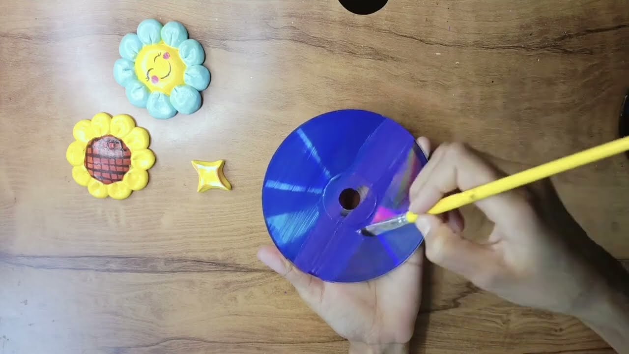 Old CD Craft Ideas|| Best Out Of Waste|| Asthetic CD Painting ideas|| DVD painting✨🖌️