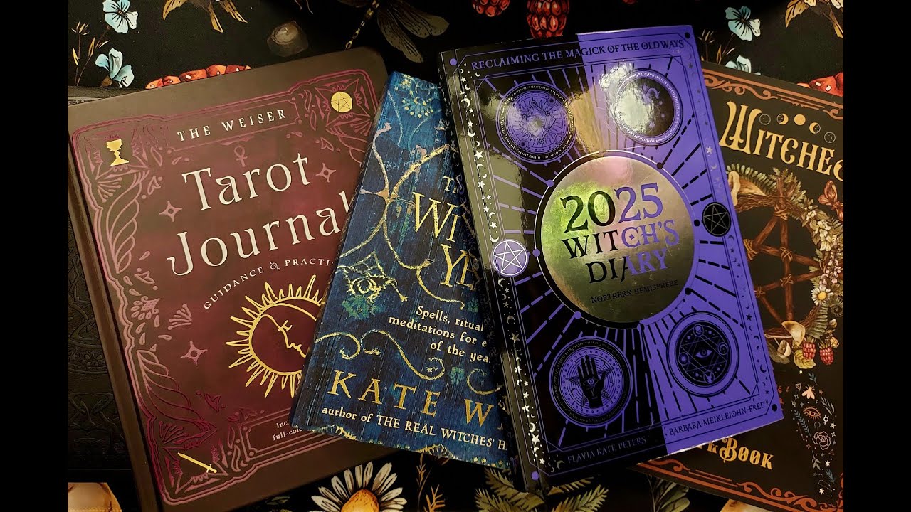 2025 Witchy Planners, Date Book, Diary, Tarot Journal & Yearly Book that I chose.
