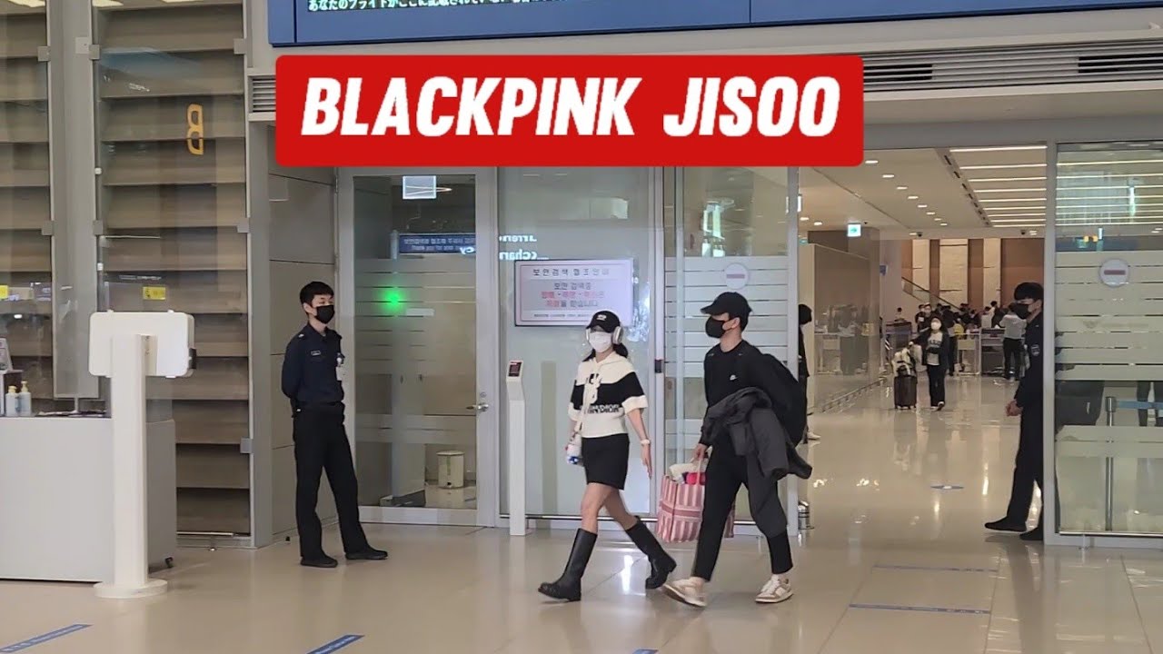 Wow BLACKPINK Jisoo Fashion | ICN Airport