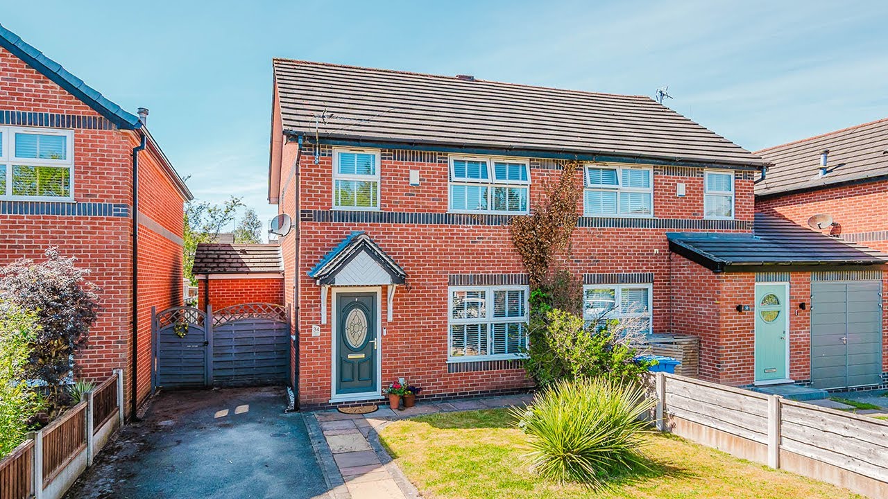 Walmsley Grove, Urmston - VitalSpace Estate Agents