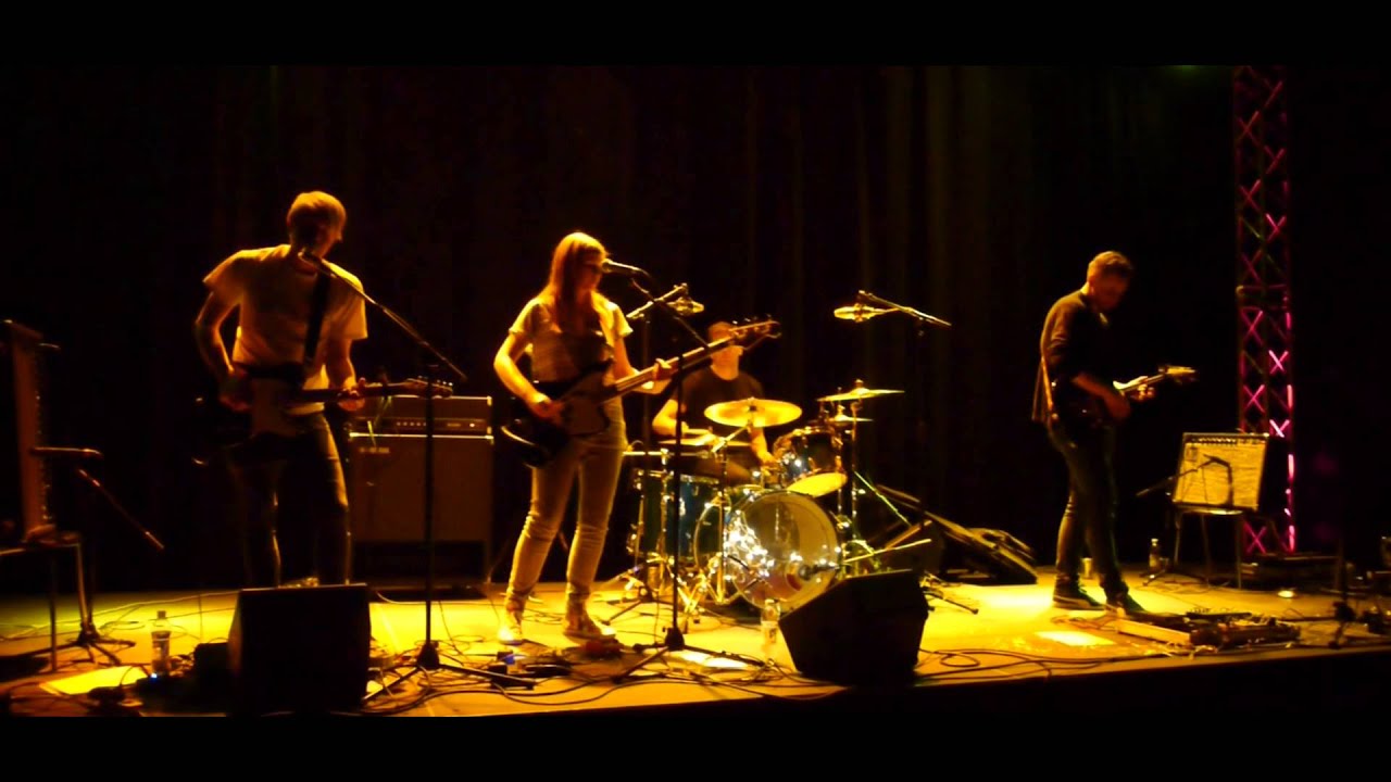 Mumrunner - Bond @ Korjaamo, Helsinki 16.5.2015