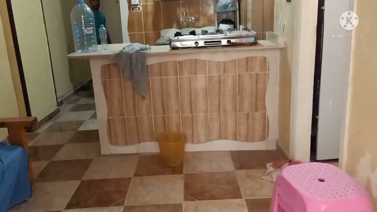 شقه لقطه الدور الثاني شارع ورشه البلاط 85 الف01551227368