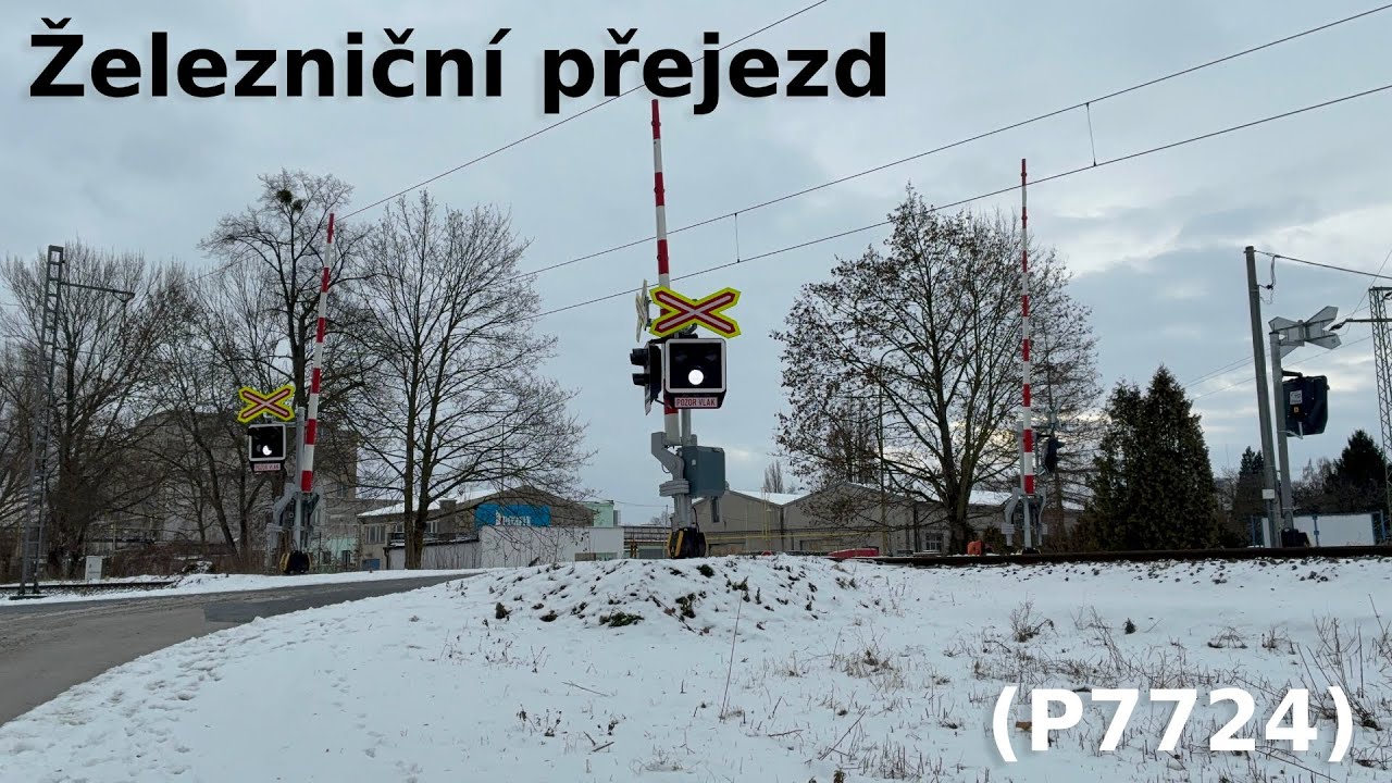 Železniční přejezd #8 (E02) - Ostrava-Třebovice (P7724) po rekonstrukci! - S1 (Os 3419) | 1. 1. 2026
