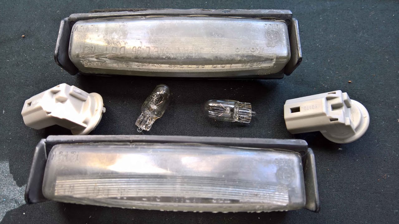 Replacement of License Plate Lights or Tag Lights on Lexus IS 300