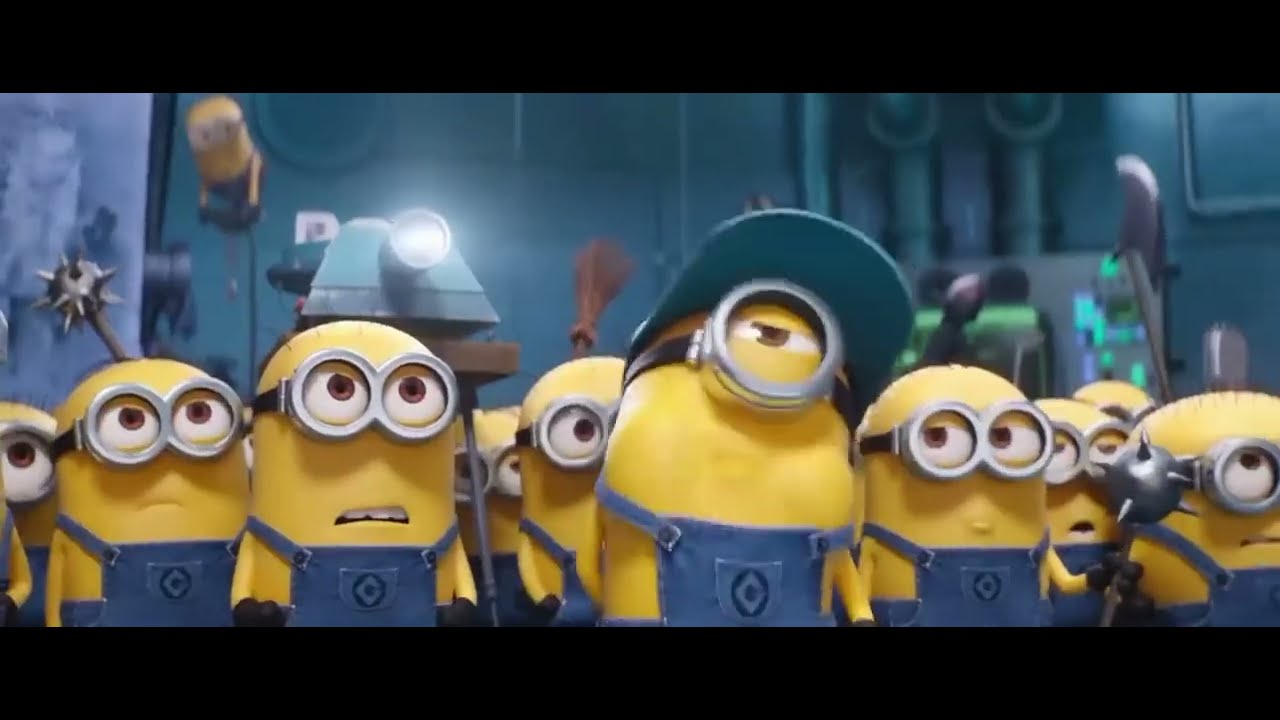 Minions Cheer on Gru in Hilarious Showdown! 😂 | Despicable Me Fun