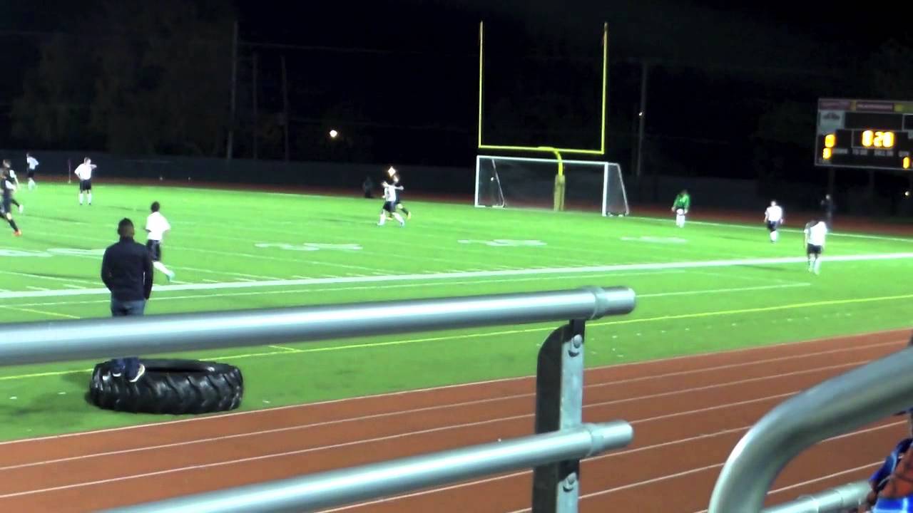 Shawnee Mission North vs SMNW soccer