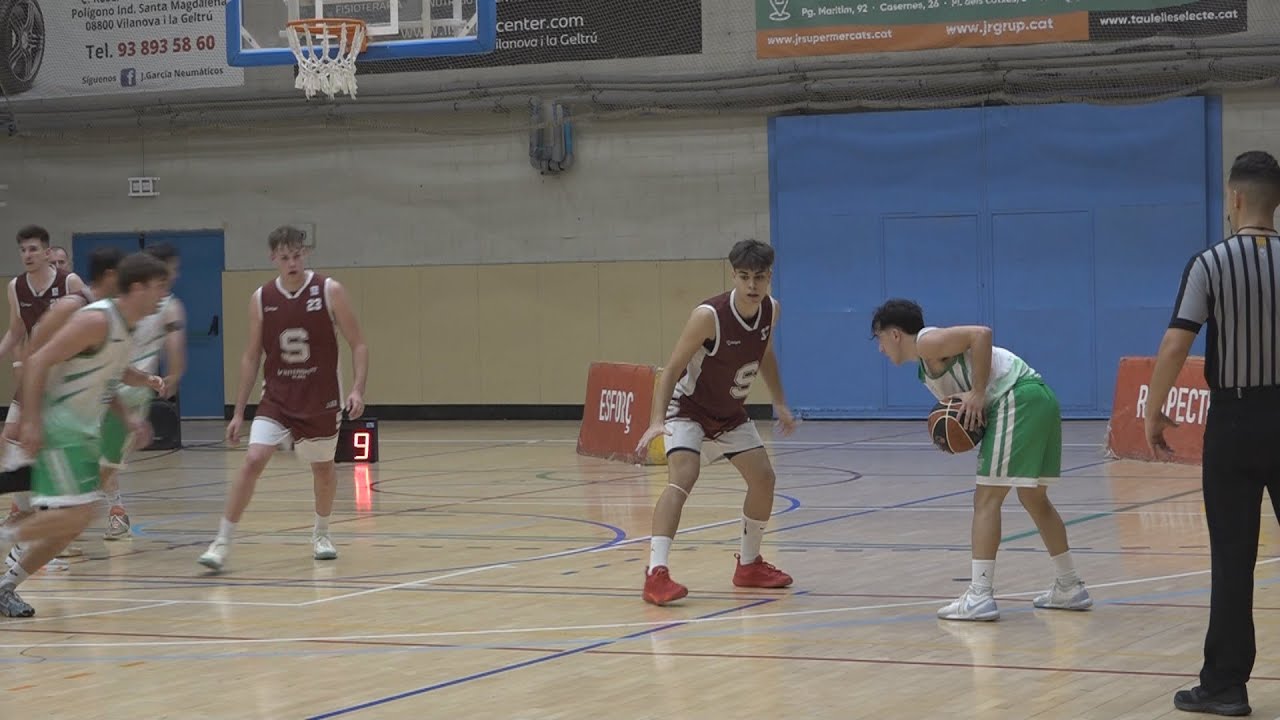 El CB Samà surt més mentalitzat i supera el Sitges en el primer derbi de Copa