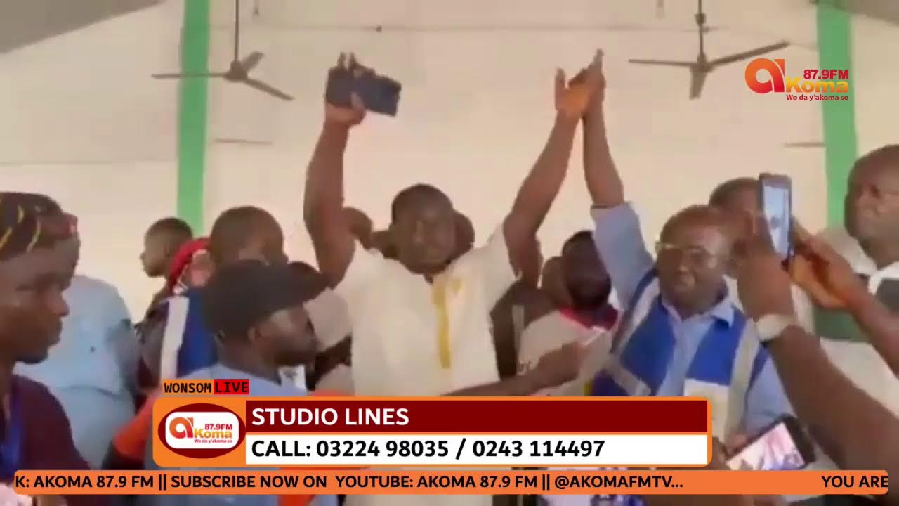 LIVE: 