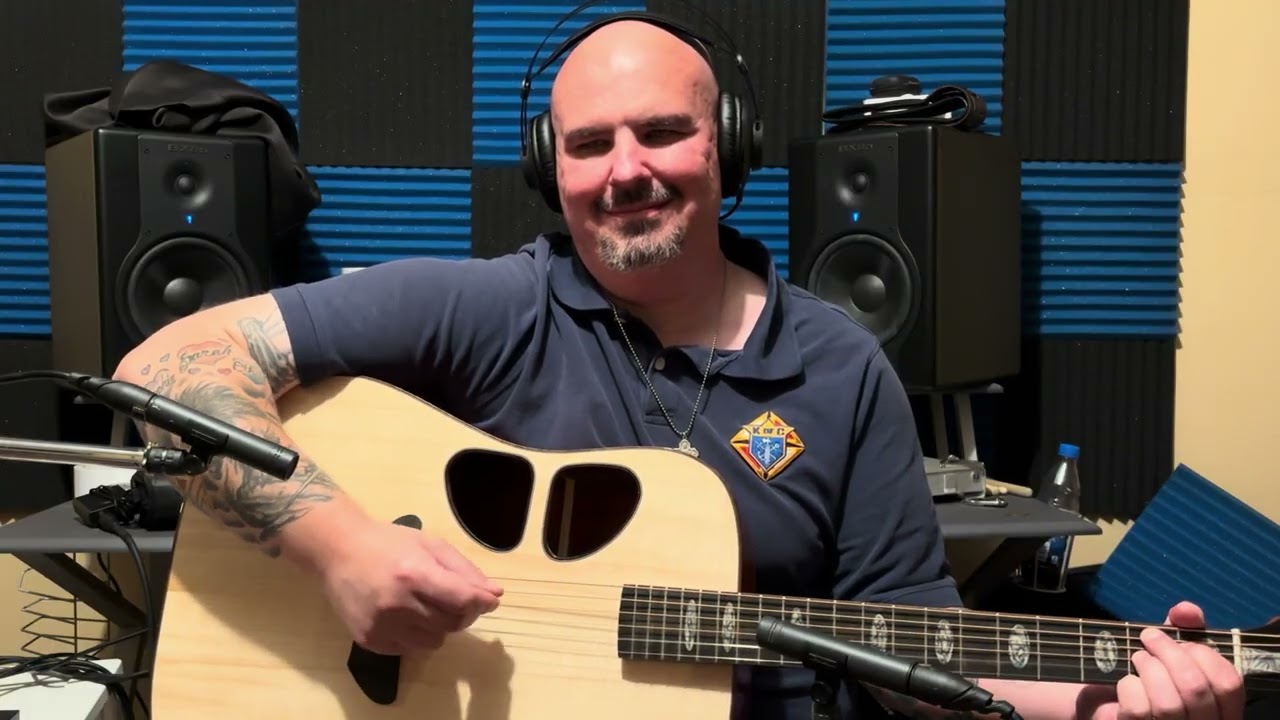 Debut of Dreamwood Guitars, Padauk & Adirondack Spruce Dreadnought  