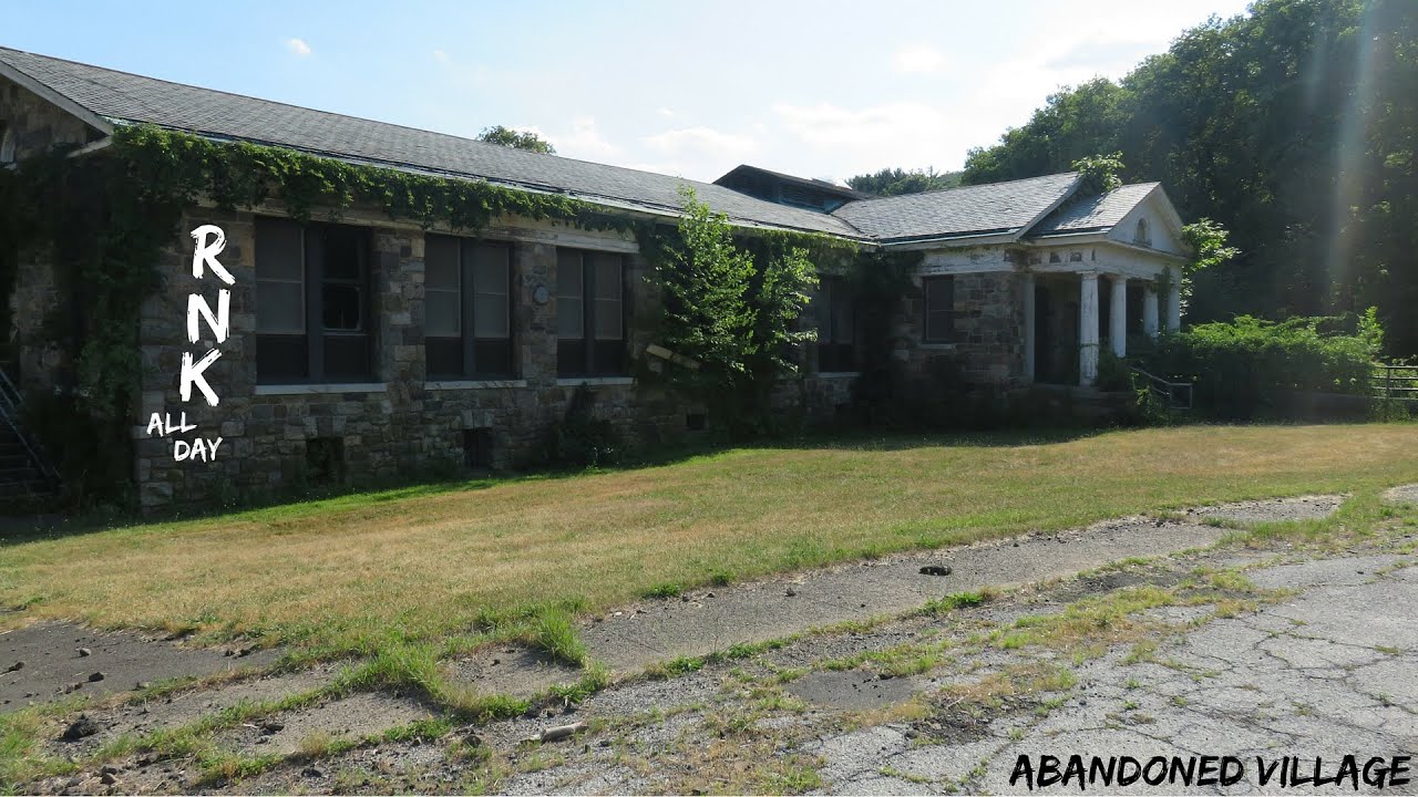 ABANDONED MENTAL VILLAGE with MORGUE URBEX