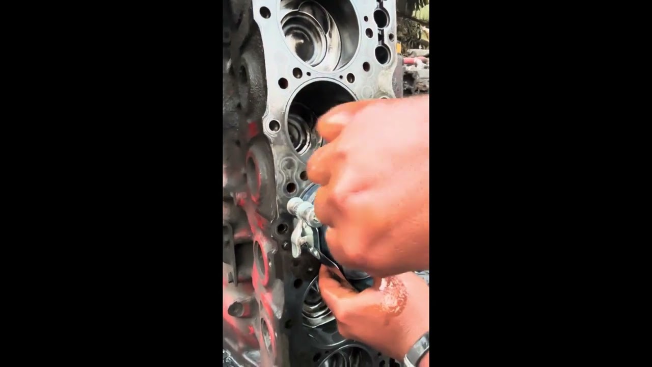 Piston fitting